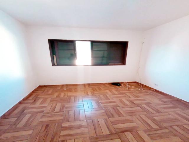 Casa para Venda em Cotia - 5